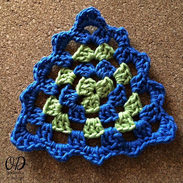 Granny Triangle Dishcloth
