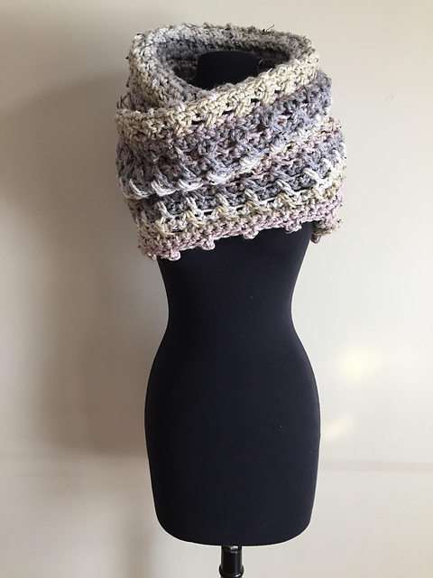 Winter Blizzard Cowl