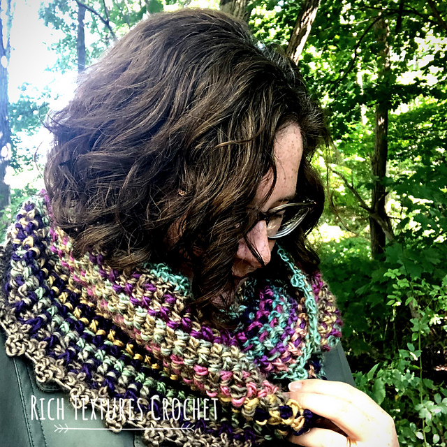 Twisted Cowl