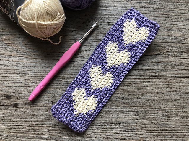 Little Hearts Bookmark