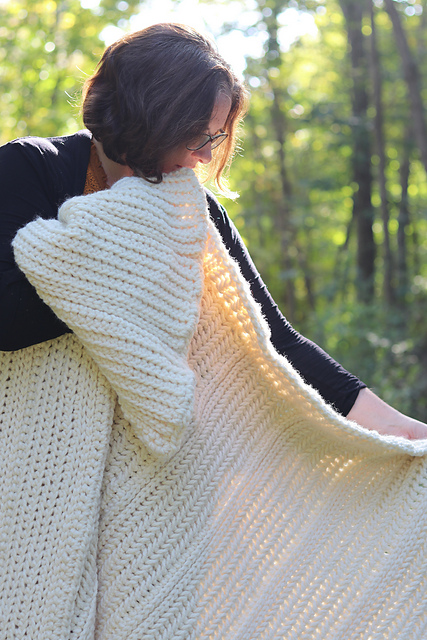 Winter Bliss Throw