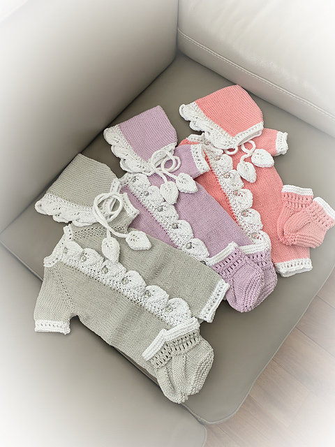 "Apple" Romper set