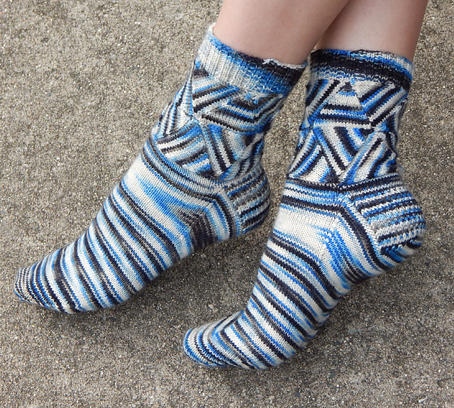 Ravelry: Triangulation Socks pattern by Riin Gill