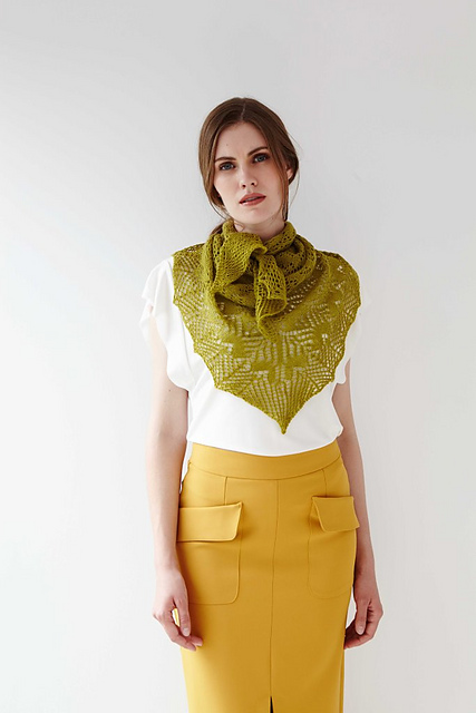 DB110 - Shawl