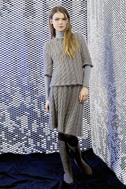 224-054-001 Skirt