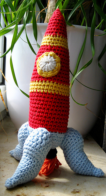 Rocket to the moon