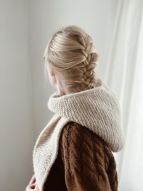 【YOURNUS】Holly Stripe Half Knit Striped Half + Half Triangles Wrap: Free Wrap Knitting Pattern