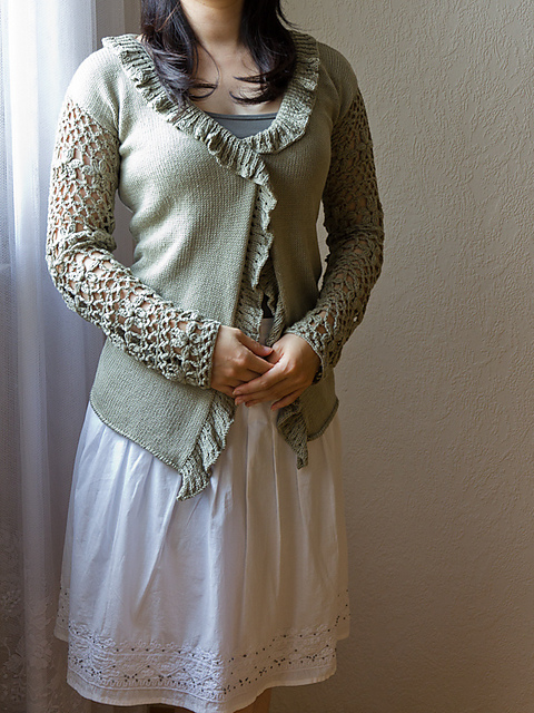 # 02 Strickjacke mit Häkelärmeln
