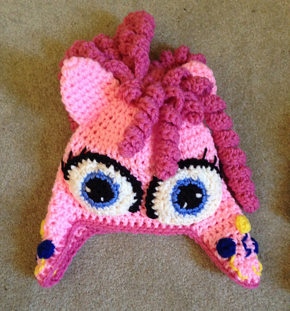Pinkie Pie Hat and Scarf