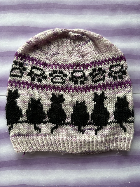 Simona hat