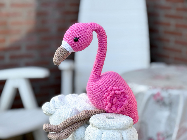 Crochet Flamingo Flora