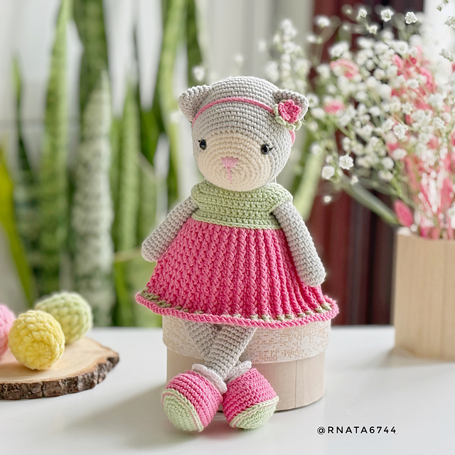 Crochet Kitty Peach