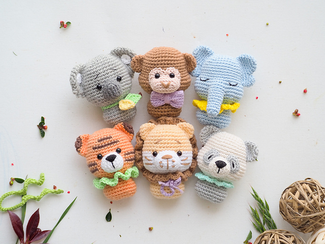 Crochet mini toys set 2