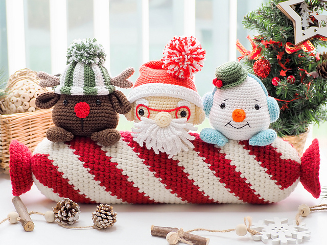 Christmas Candy with Santa, Snowman and Reindeer
