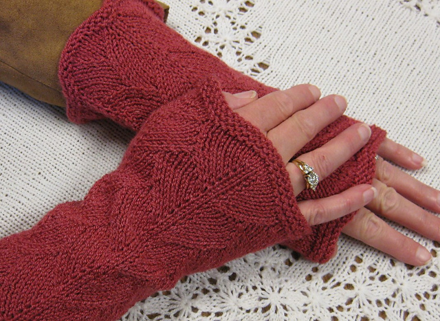 karkom wristwarmers