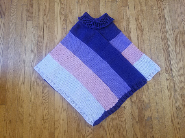 Striped poncho (Machine or Hand Knitting)