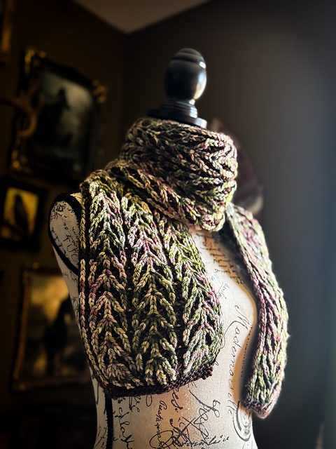 Dragonfyre Scarf