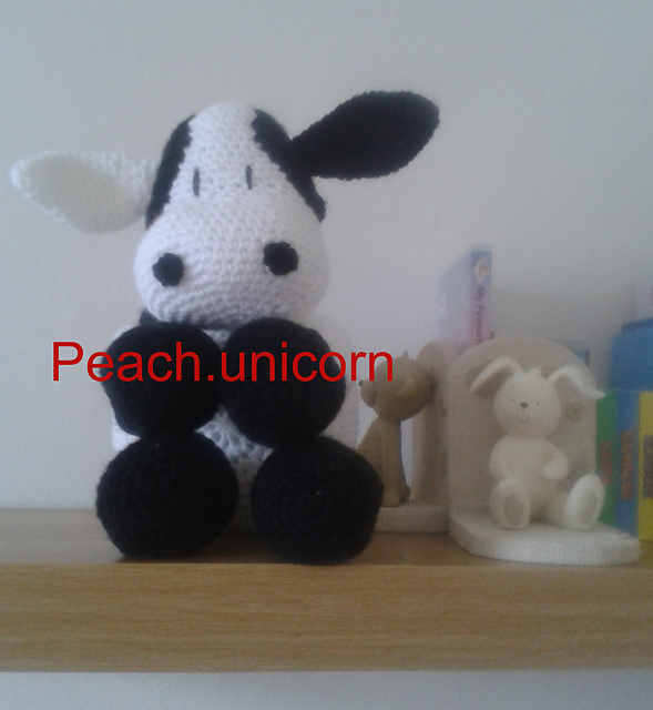 Amigurumi  Daisy Cow Pillow