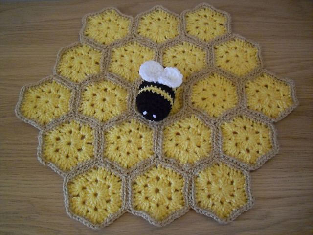 Bumble Bee Lovey