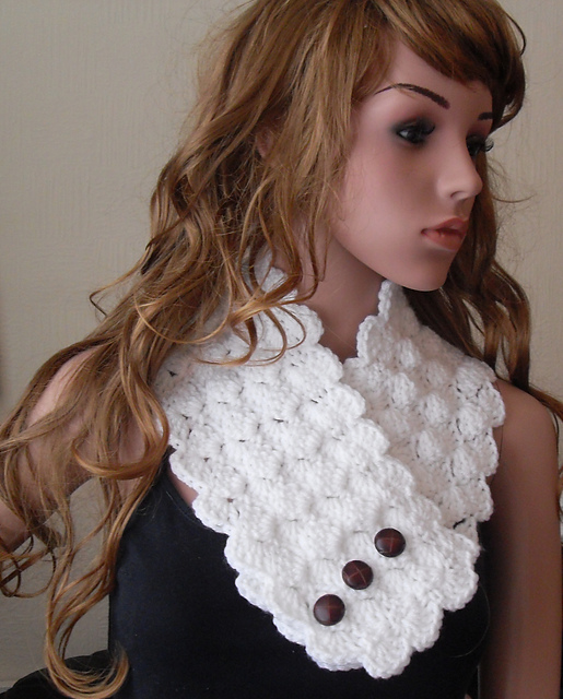 Lumpy Bumpy Neckwarmer Scarf