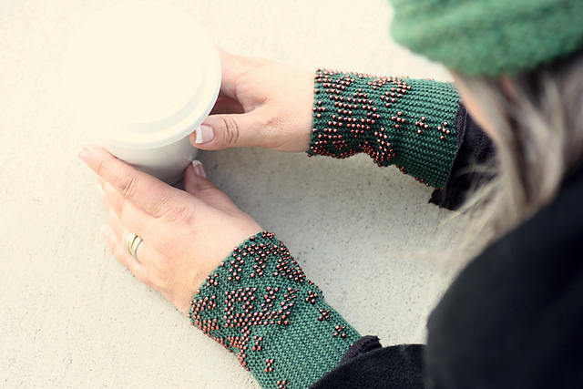 Devana Pulse Warmers