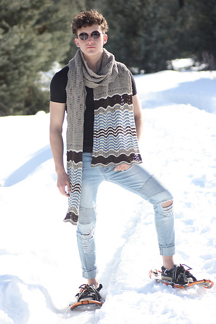 Hap-py Scarf