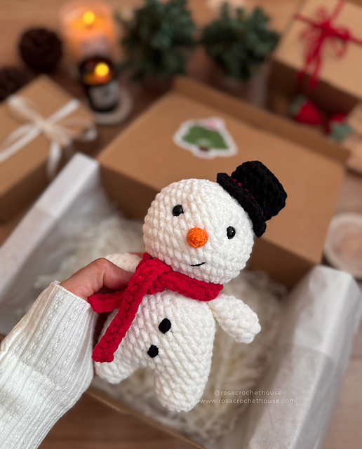 Cute Christmas Snowman Plushie