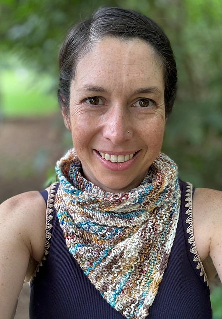 Pebbled Pathways Cowl