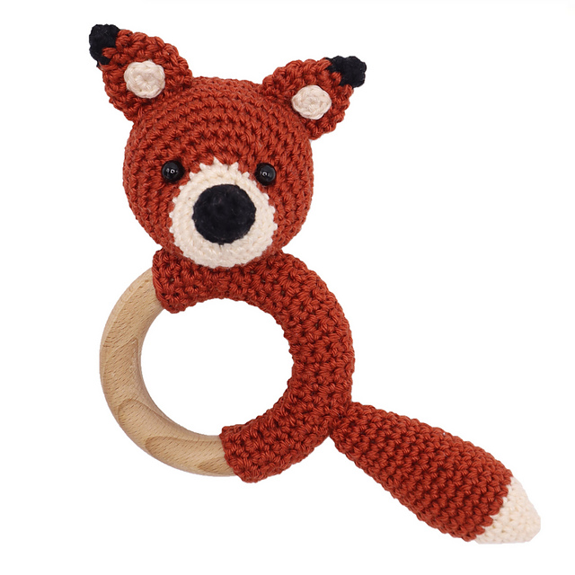 Ravelry: Fox rattle pattern by Rosanne Briggeman