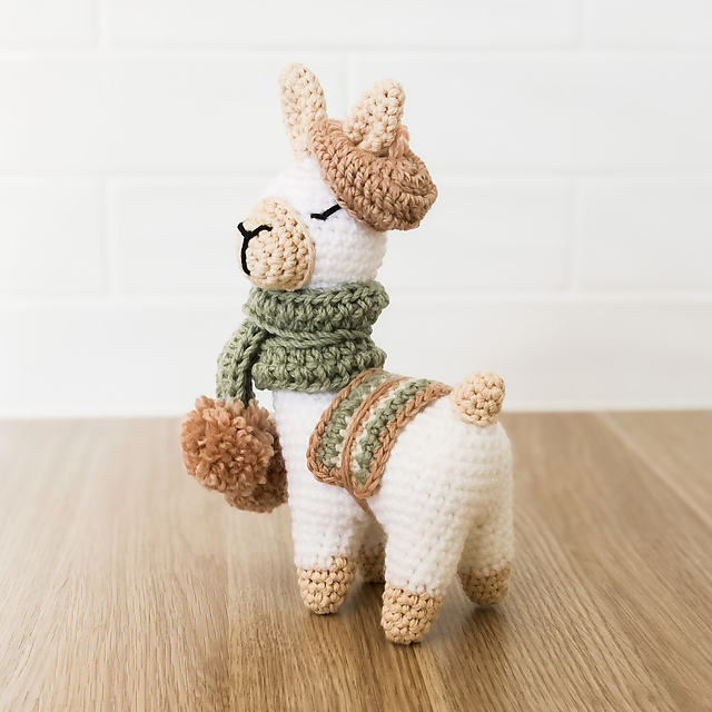 Louisa Llama