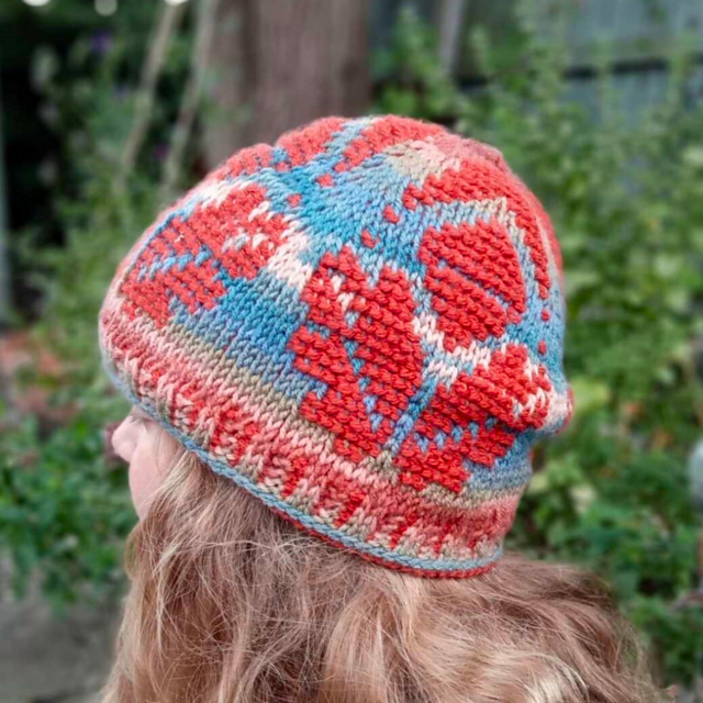 No Float Oak & Acorn  Beanie