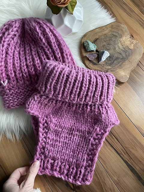 Astrid Turtleneck Neck Warmer