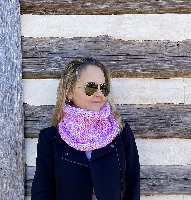 Madeline Seamless Cowl Scarf