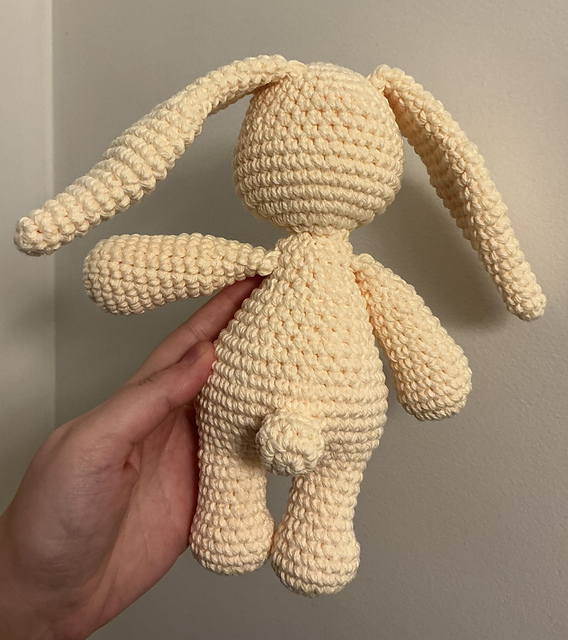 Laura the Bunny