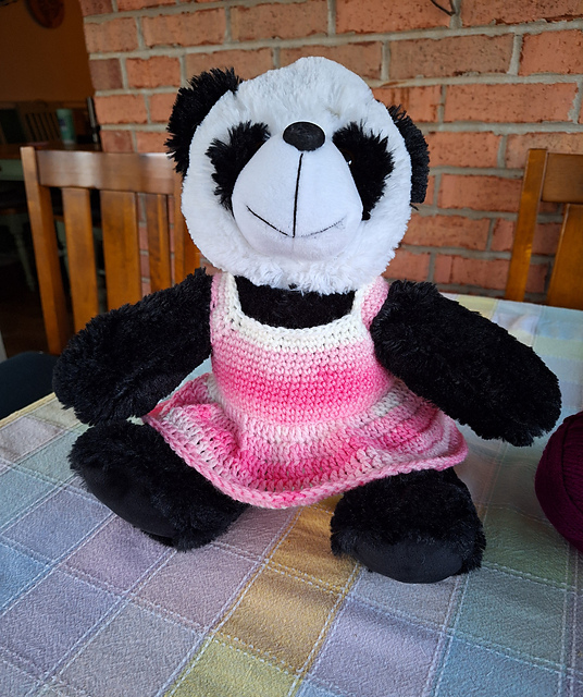 Ravelry: Teddy Dresses pattern by linda Mary