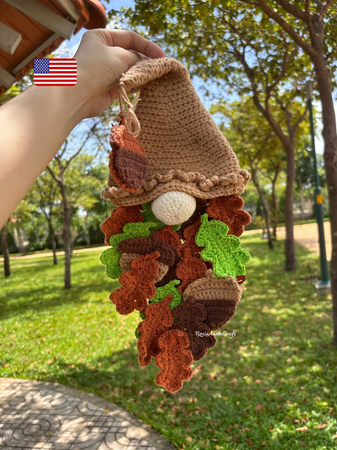 Acorn Fall Gnome