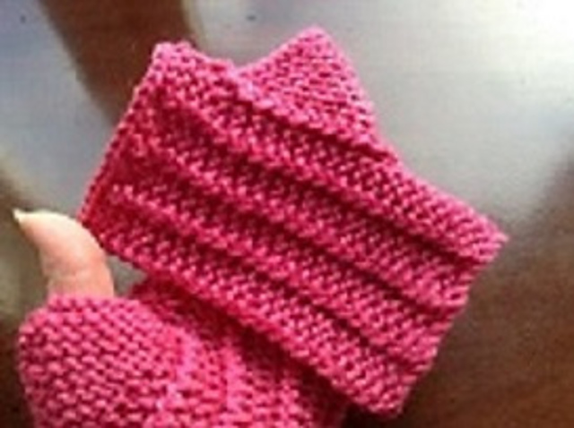 Rickrack Mitts