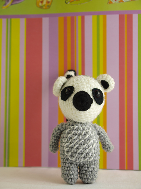 Ravelry: Mama and Baby Lemur pattern by K. Godinez