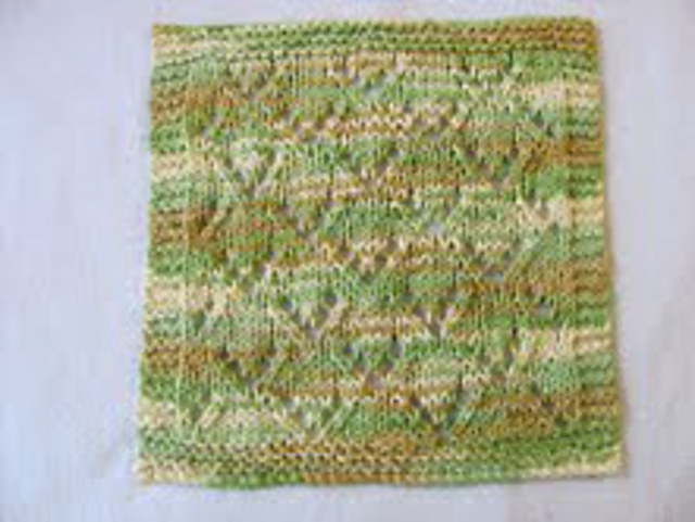 Alternating Leaf and Eyelet
