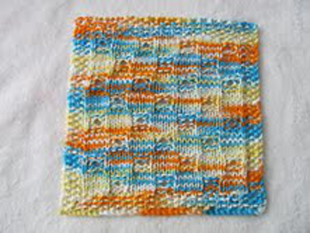 Eyelet Check Dishcloth