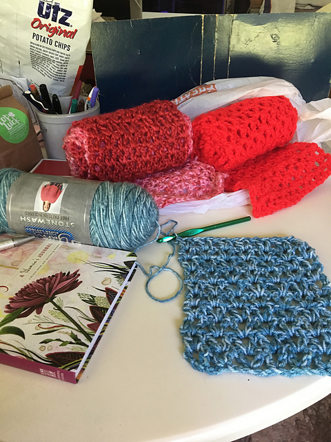 Royal’s V-Stitch Scarf