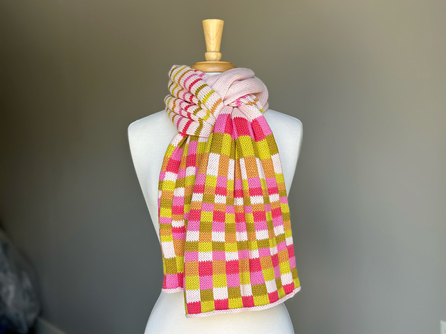 Hayden Scarf