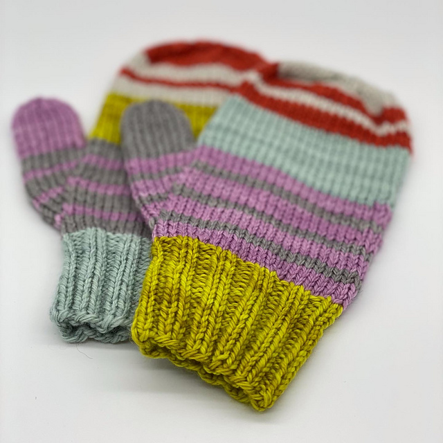 Vandiver Mittens
