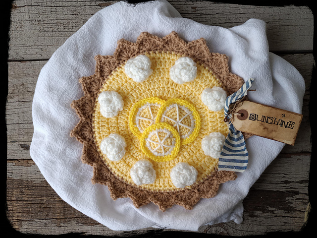 Lemon Pie Potholder