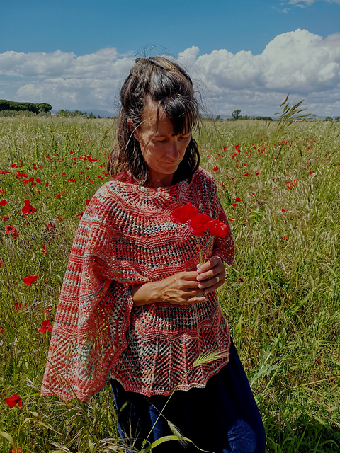 Castelluccio shawl