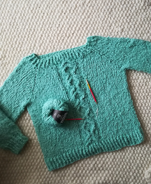 Light green boucle