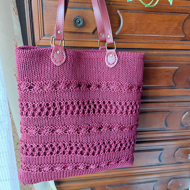 Everyday tote