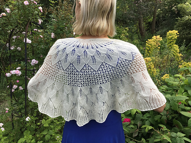 Peaks and Paths shawl