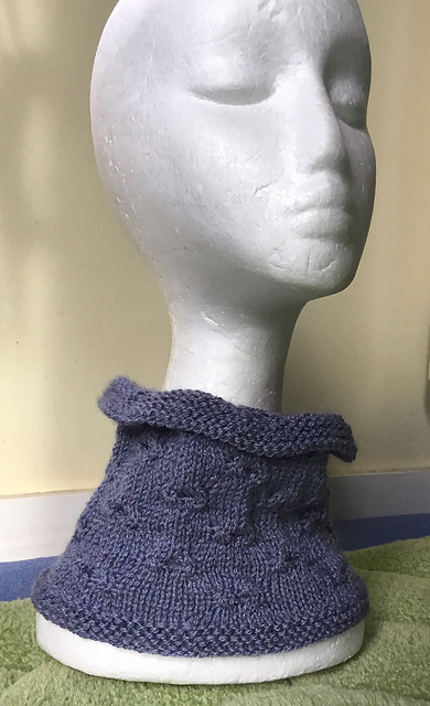 Blueberry cowl