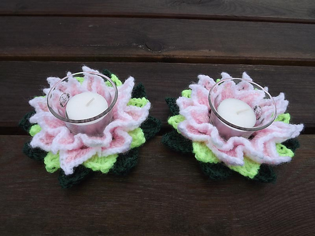 002 Tealight Clematis